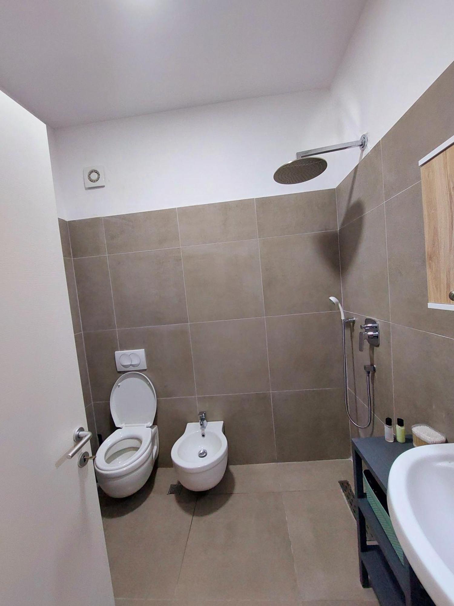 Gex Apartments Tirana Eksteriør billede